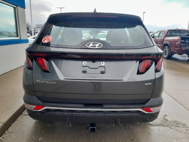 2022 Hyundai Tucson SE photo 2