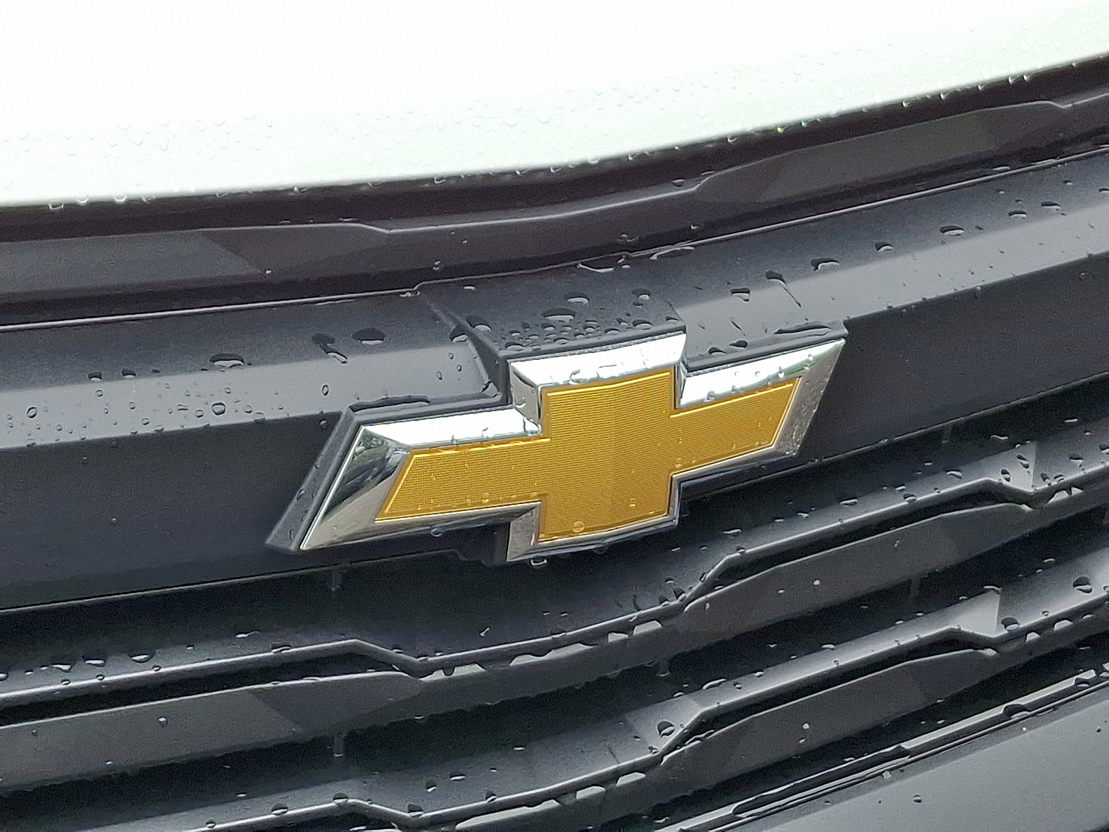 2025 Chevrolet Colorado LT photo 3