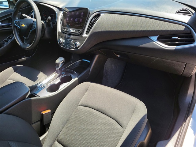 2022 Chevrolet Malibu 1LT photo 7