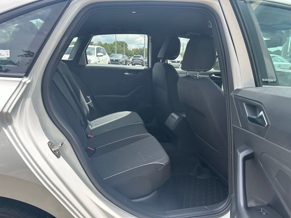 2025 Volkswagen Jetta 1.5T Sport photo 31