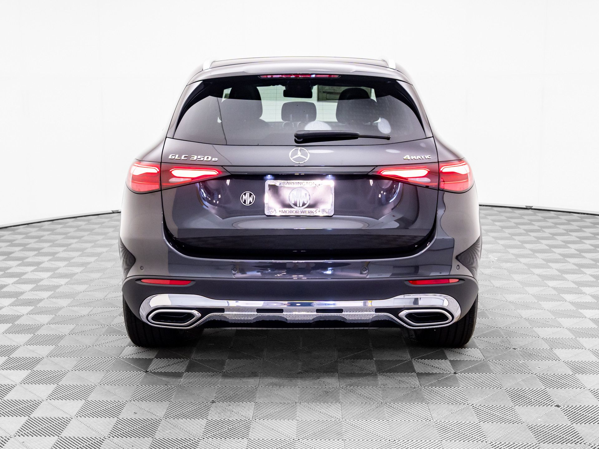 2025 Mercedes Benz GLC 350e 4MATIC photo 4