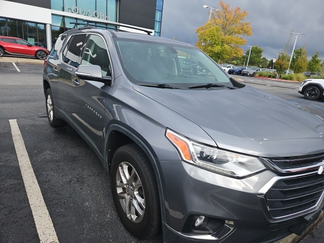 2019 Chevrolet Traverse photo 2