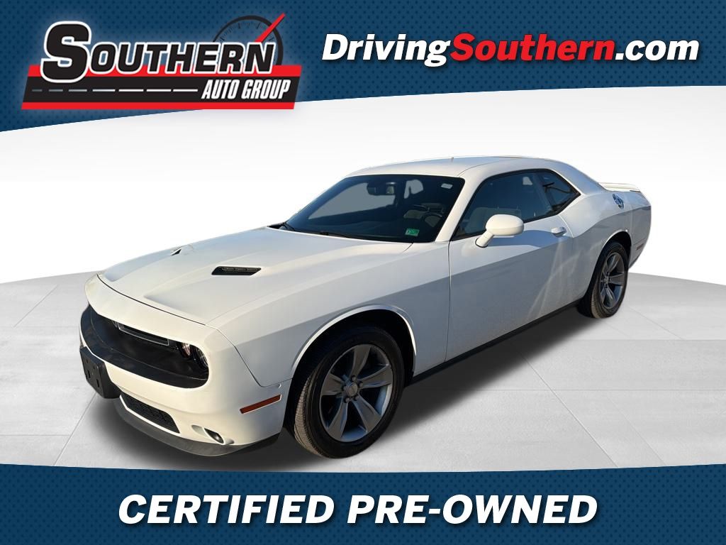 2019 Dodge Challenger SXT's photo