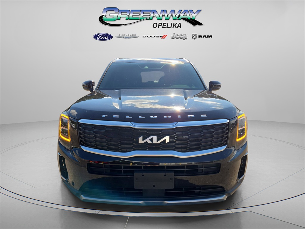 2022 Kia Telluride EX photo 2