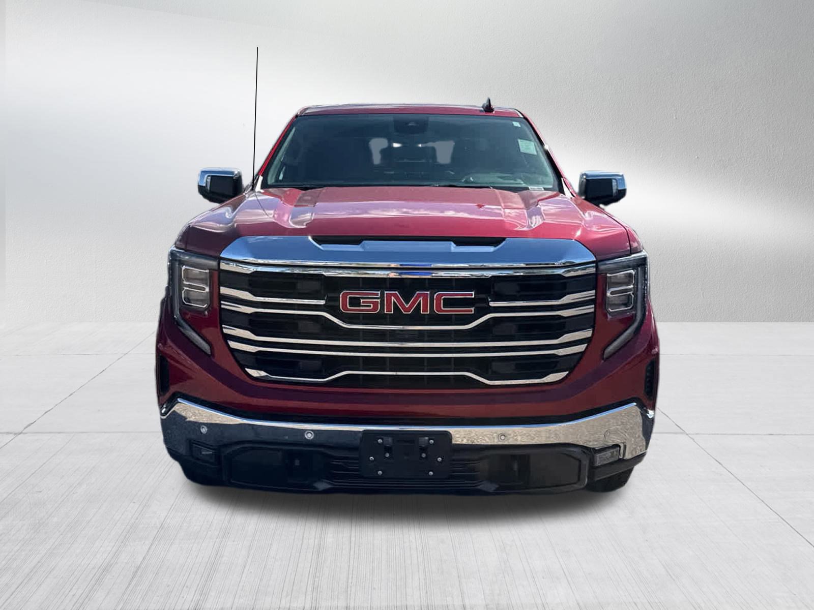 2024 Gmc Sierra 1500 SLT photo 2