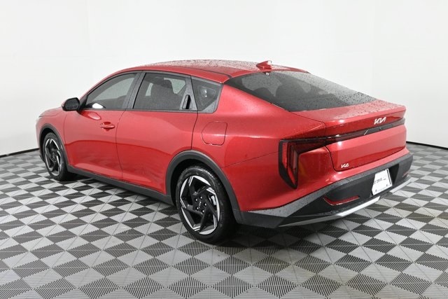 2025 Kia K4 EX photo 3