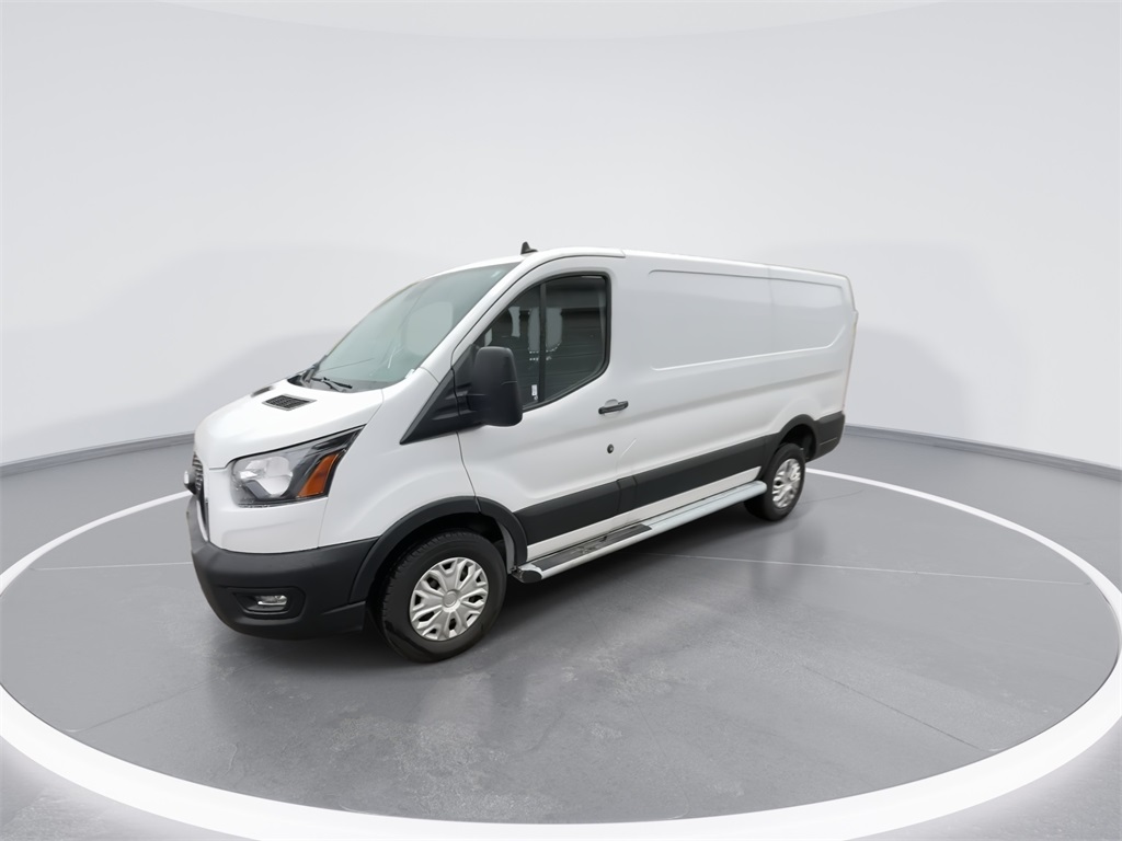 2024 Ford Transit photo 4