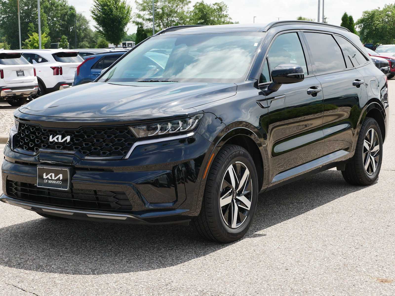 Used 2023 Kia Sorento S with VIN 5XYRL4LC7PG170078 for sale in Mankato, Minnesota