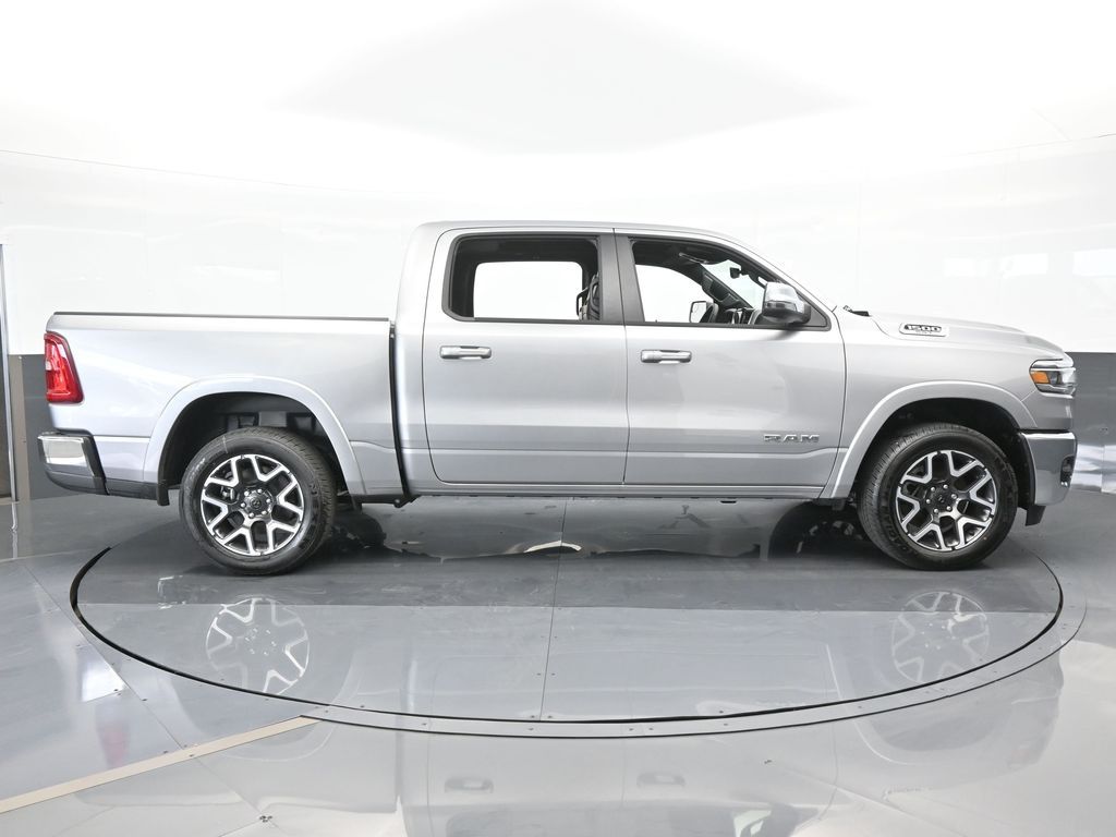 2025 Ram 1500 Laramie photo 7