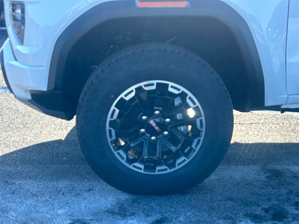 2026 GMC CANYON - Image 10