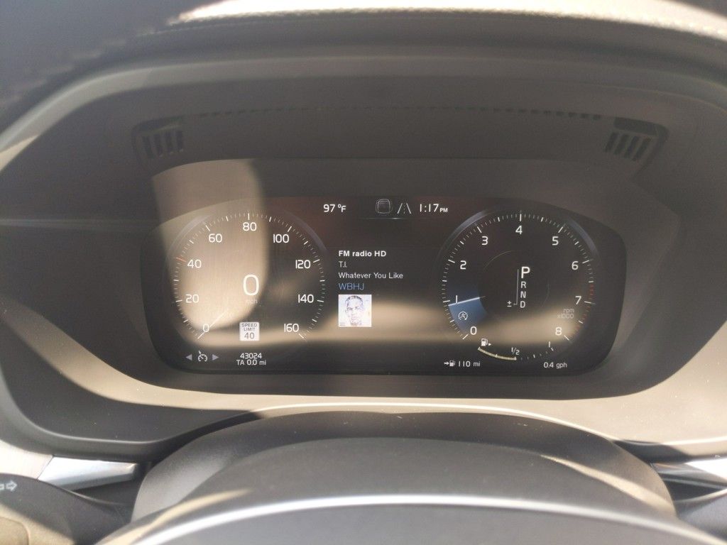 2020 Volvo XC60 T5 Inscription photo 18