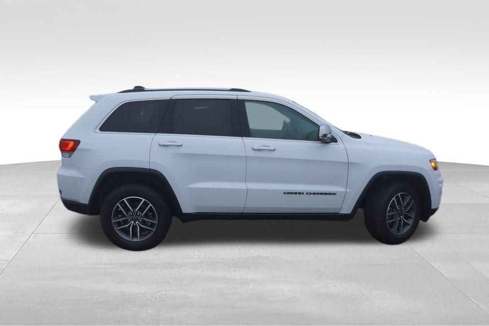 2021 Jeep Grand Cherokee Limited photo 2