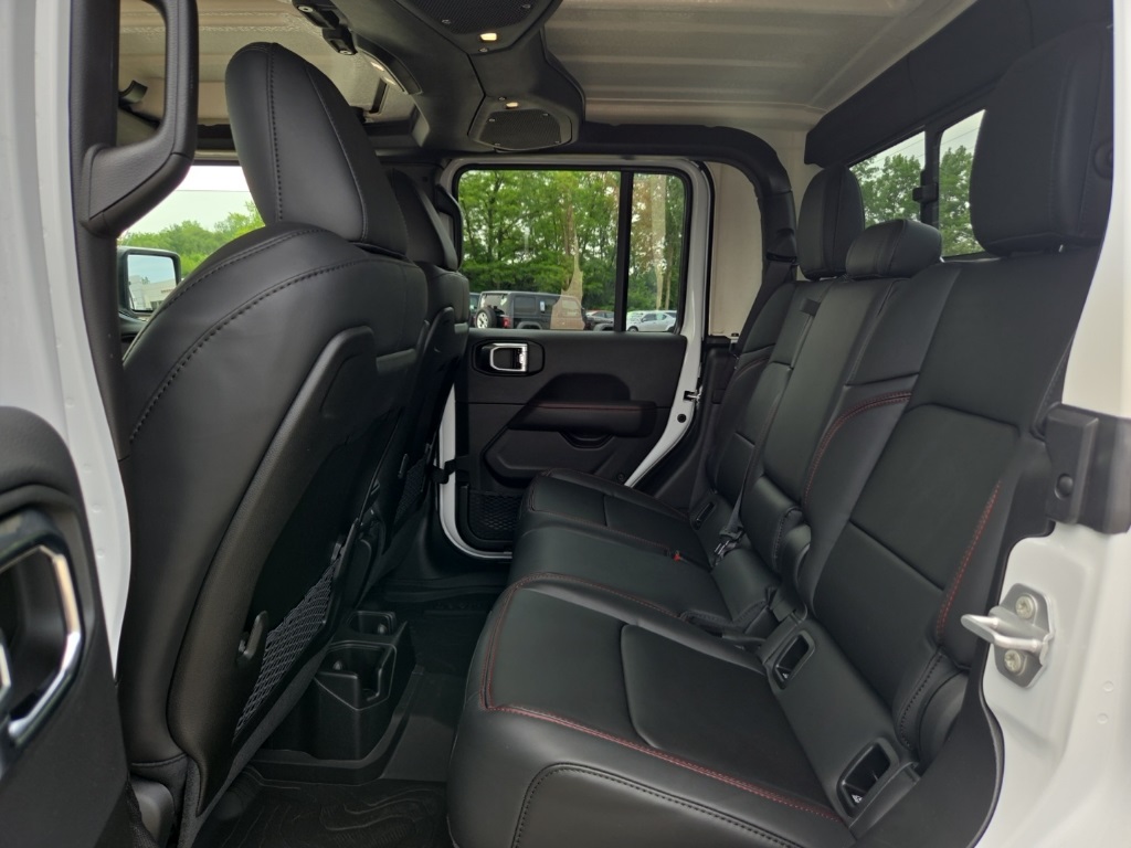 2025 Jeep Gladiator Rubicon photo 19