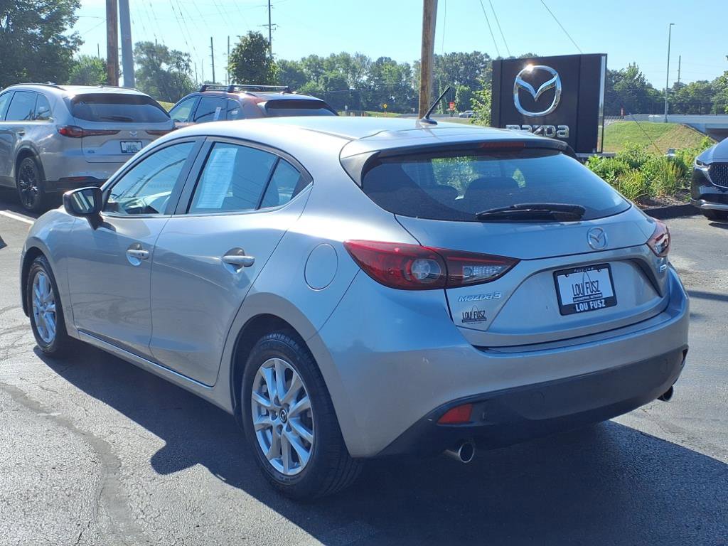 Used 2014 Mazda MAZDA3 i Touring with VIN JM1BM1L77E1107821 for sale in Creve Coeur, MO