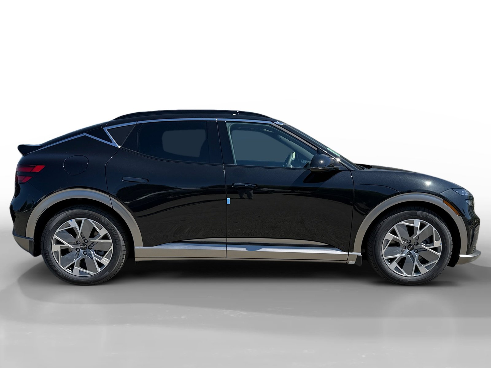 2025 Genesis GV60 RWD photo 6