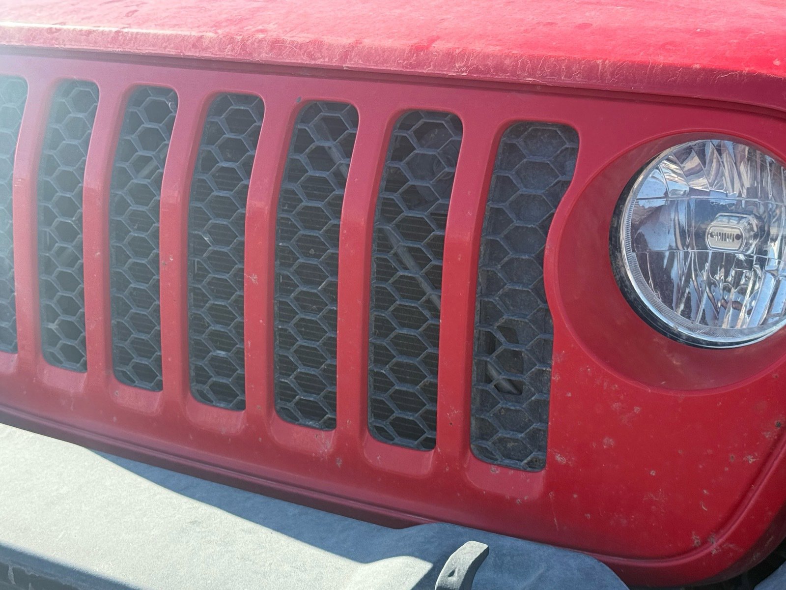 2020 Jeep Gladiator Sport S photo 5