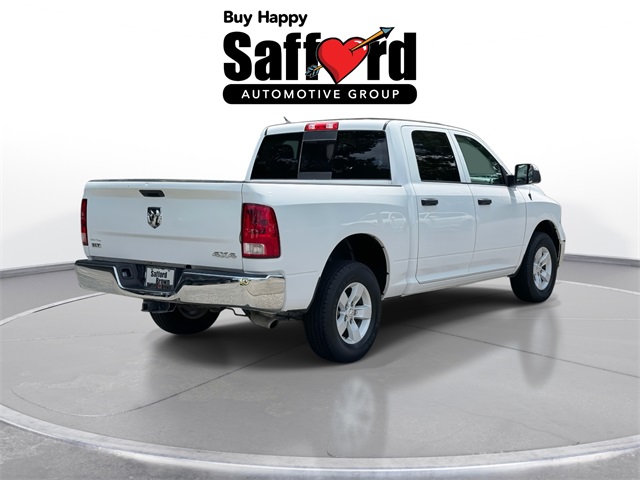 2023 Ram 1500 Classic SLT photo 9