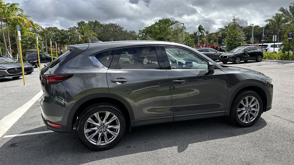 2021 Mazda CX-5 Grand Touring photo 4