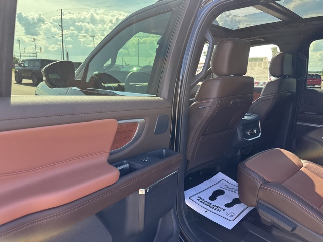2025 Ford Expedition King Ranch MAX photo 31