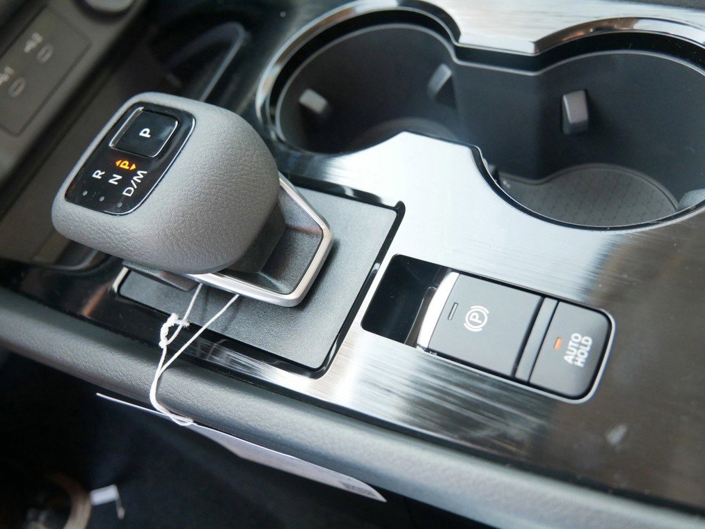 2026 Nissan Rogue S photo 9