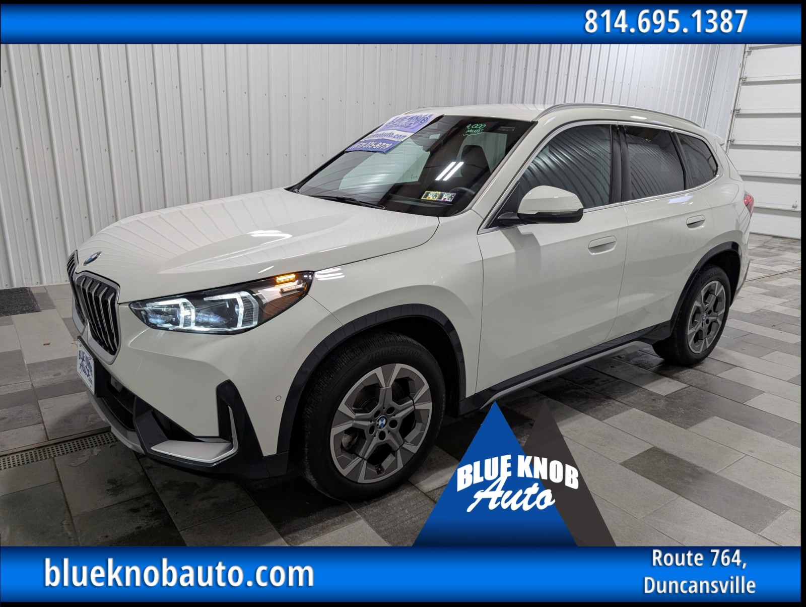 2025 BMW X1 28i's photo