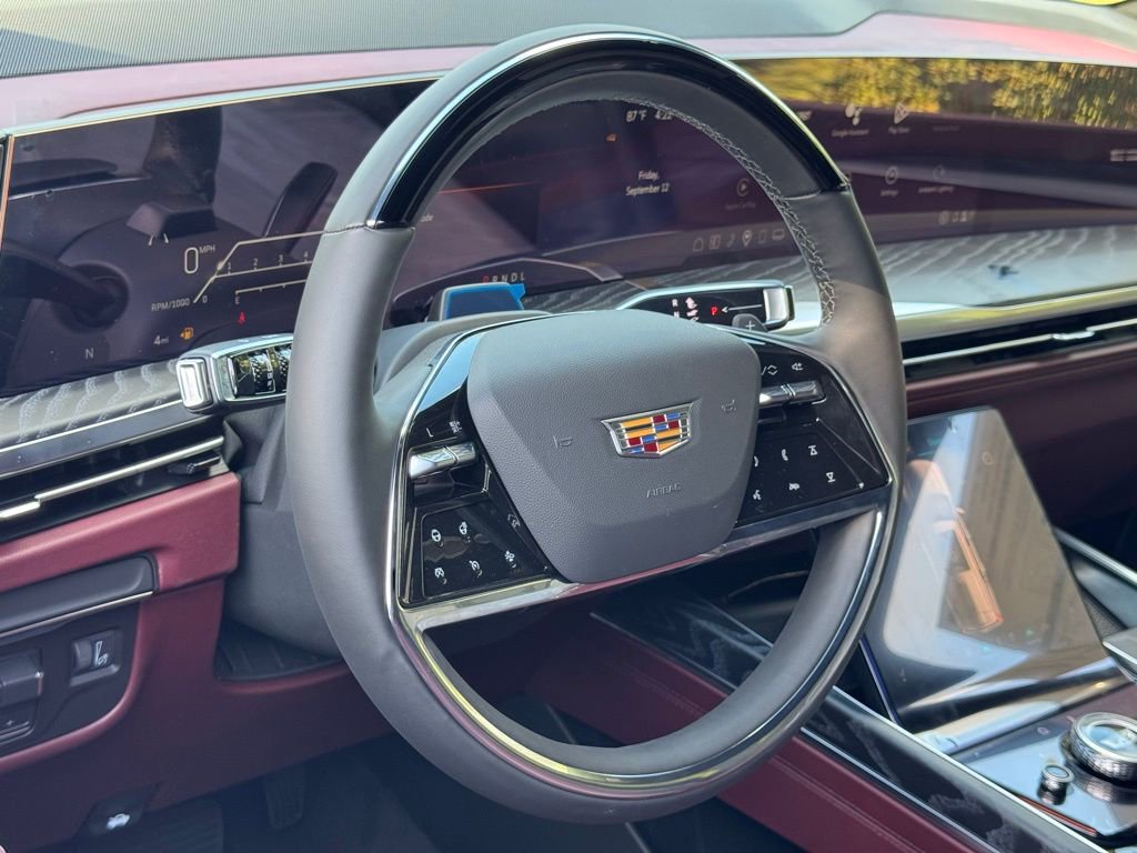 2026 Cadillac Escalade ESV Luxury photo 14