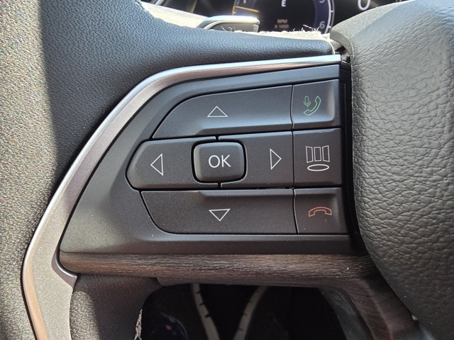 2025 Jeep Grand Cherokee Limited photo 8