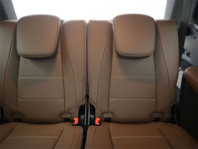 2026 Mercedes Benz GLS 450 4MATIC photo 28