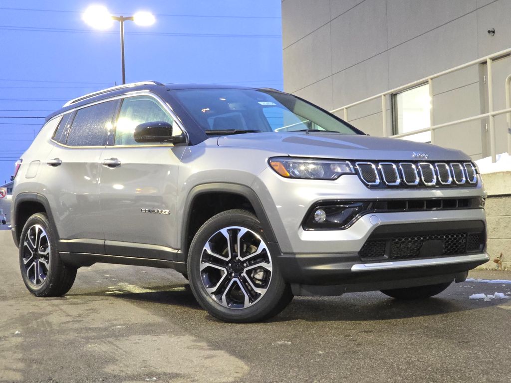 2022 Jeep Compass Limited's photo