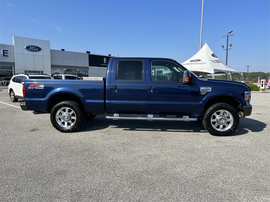 2009 Ford F-250 FX4 photo 3