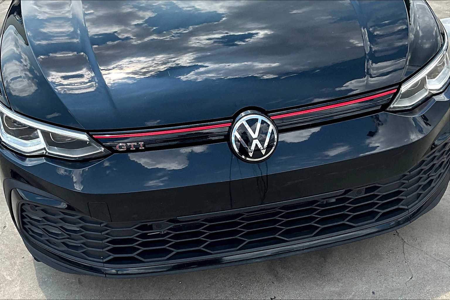 2024 Volkswagen Golf GTI S photo 29