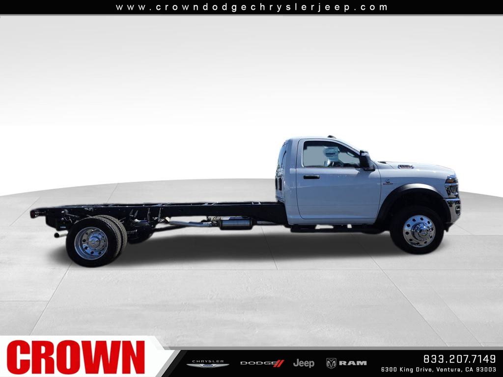 2026 Ram 5500 Tradesman photo 4