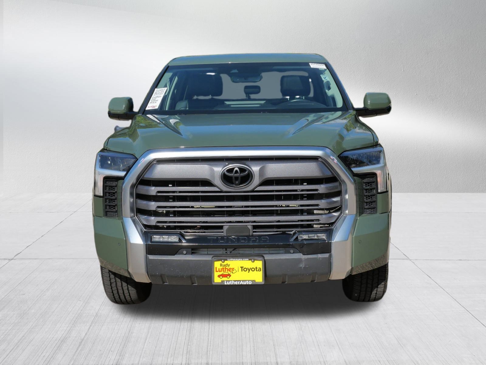 Used 2022 Toyota Tundra Limited with VIN 5TFJA5DB2NX053324 for sale in Golden Valley, Minnesota