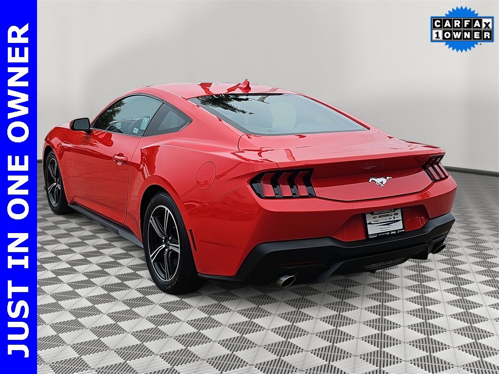 2024 Ford Mustang EcoBoost photo 5