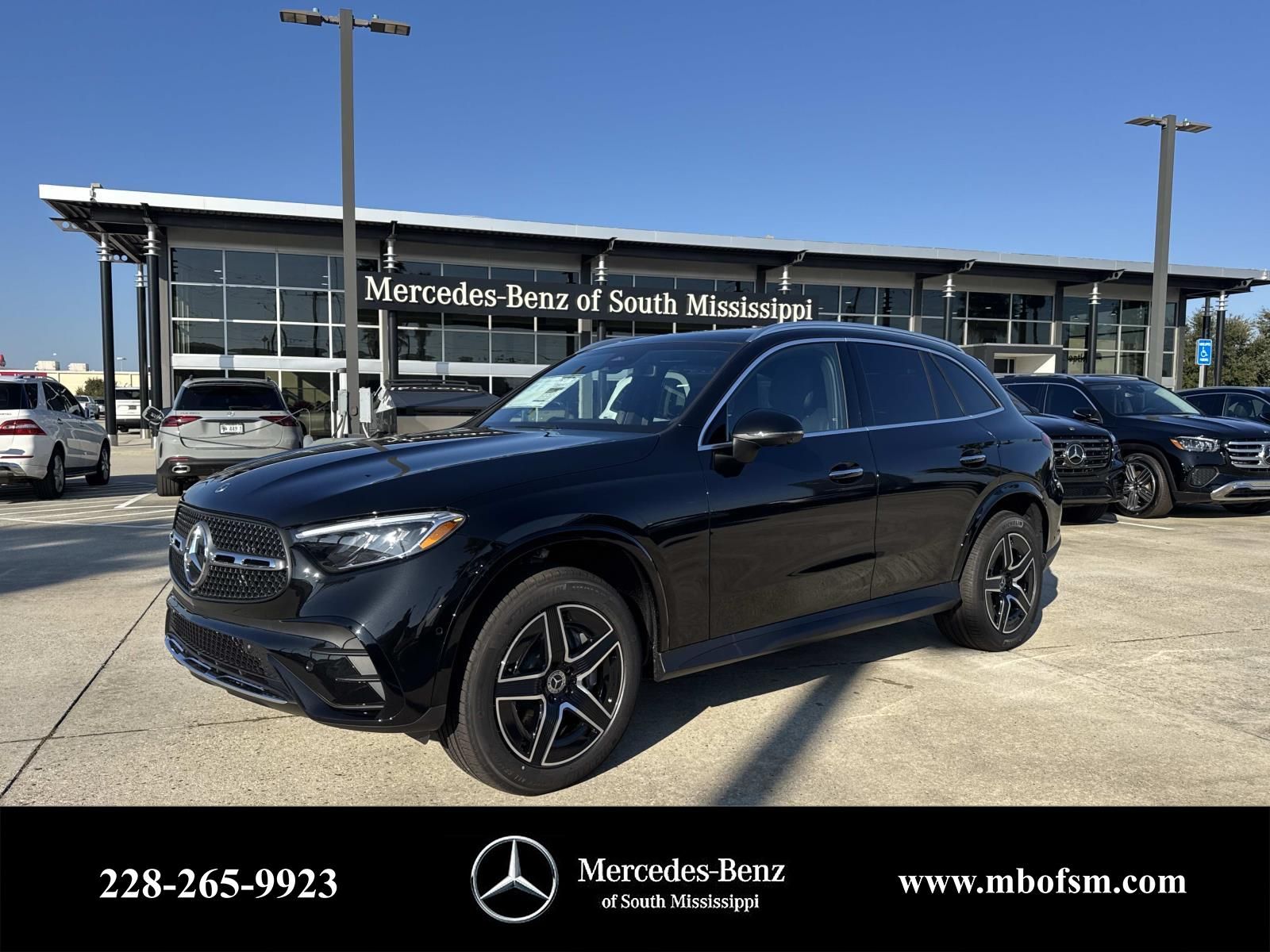 2026 Mercedes-Benz GLC Base's photo