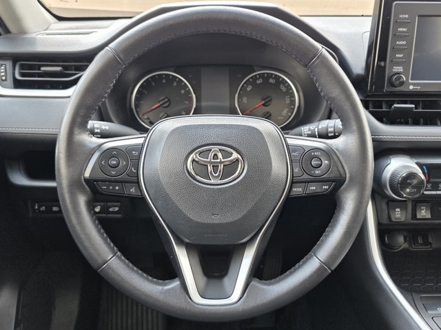 2022 Toyota RAV4 XLE photo 17