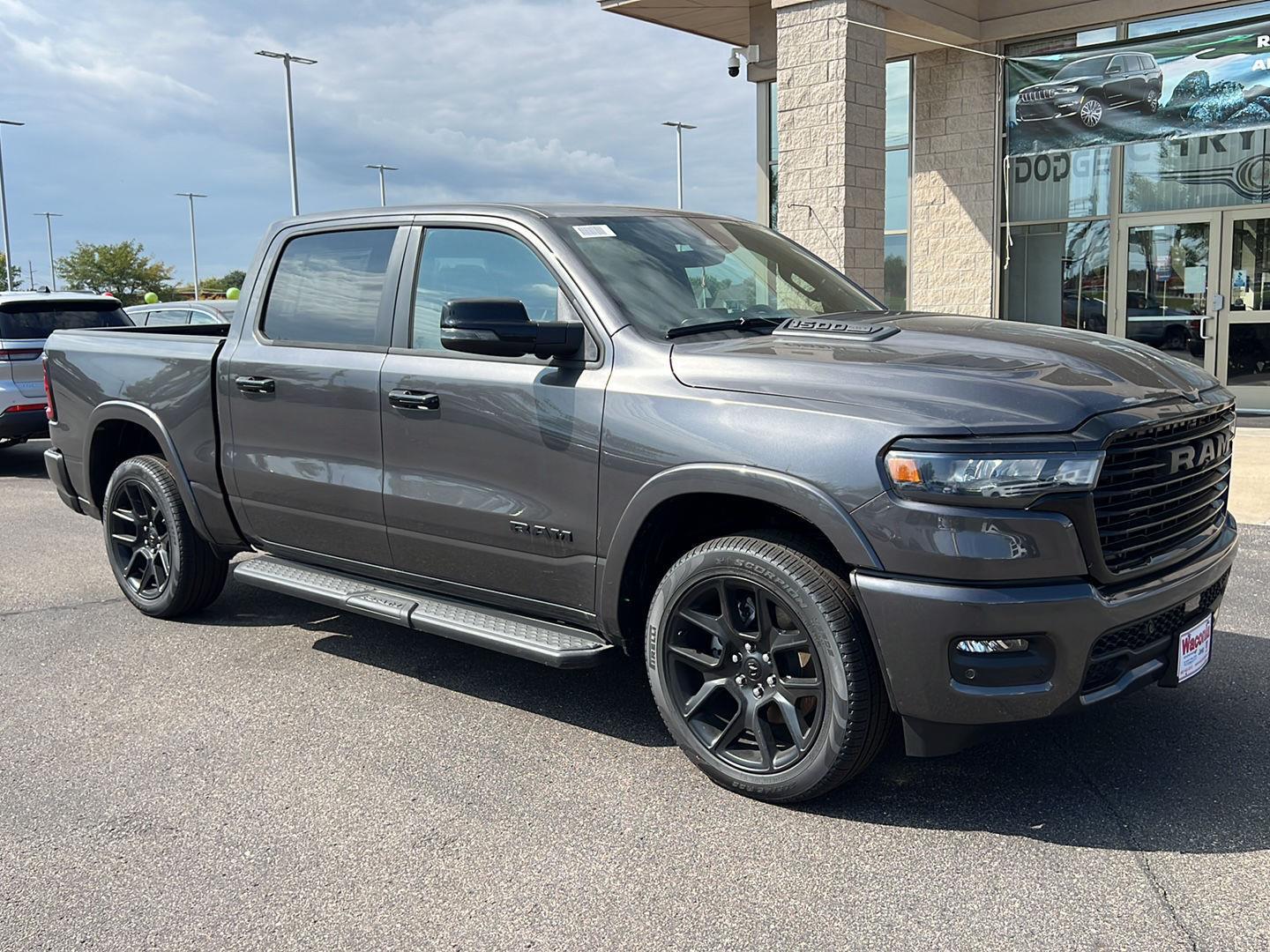 2025 Ram 1500 Laramie photo 2