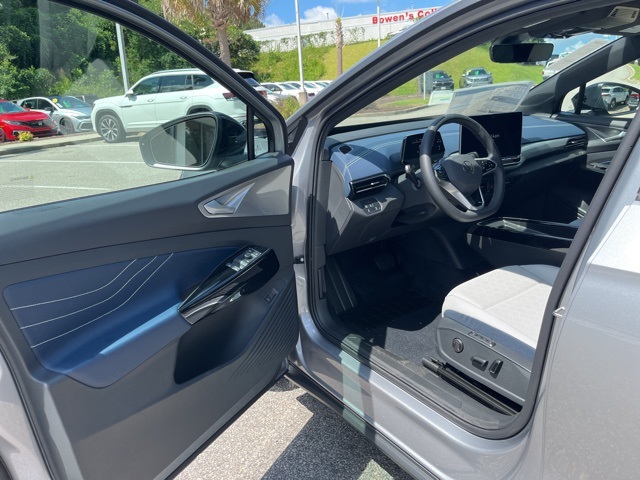 2025 Volkswagen ID.4 Pro S photo 2