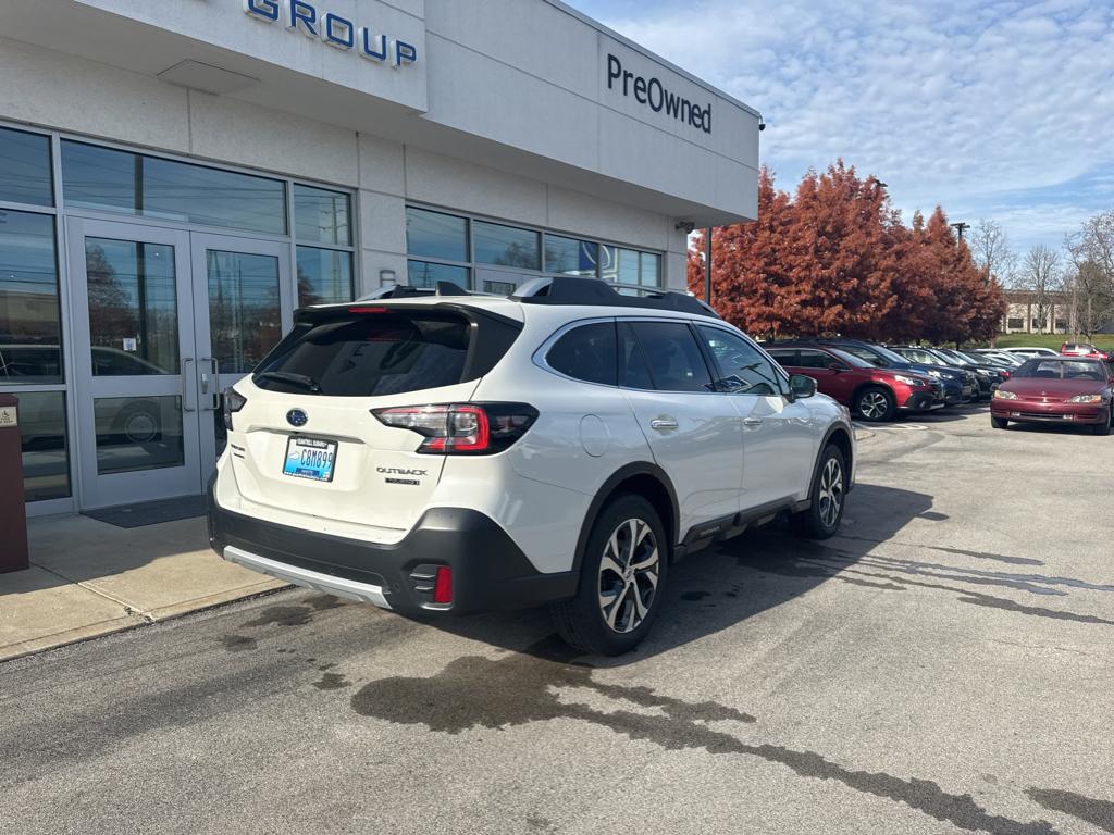 2022 Subaru Outback Touring photo 3