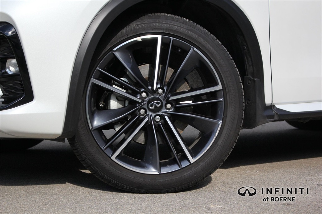 2025 Infiniti QX50 SPORT photo 3
