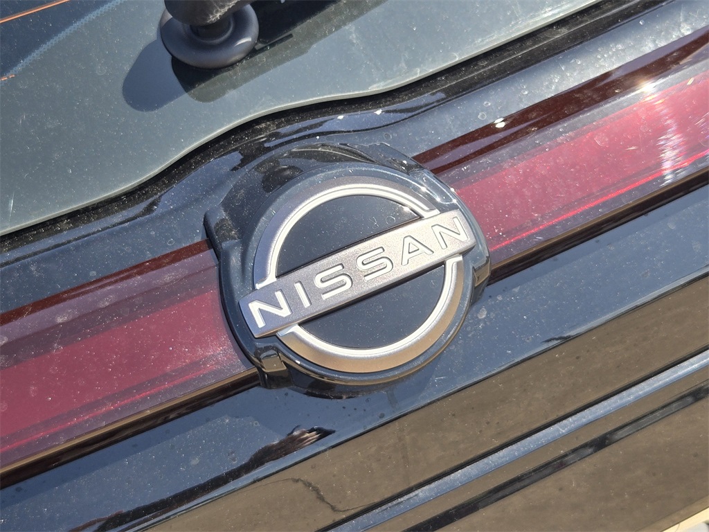 2025 Nissan Kicks Play S photo 4