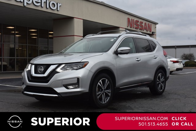 2017 Nissan Rogue SL's photo