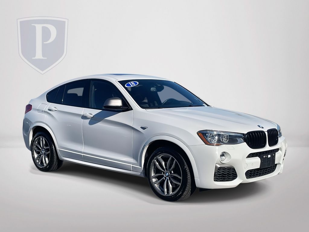 2018 BMW X4 M40i's photo