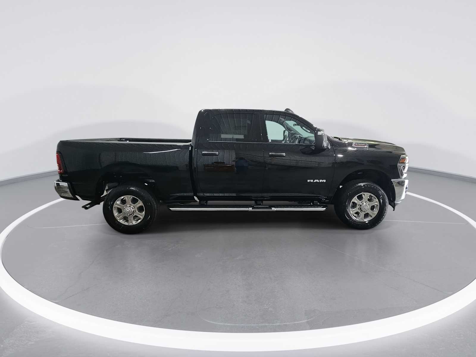 2026 Ram 2500 Big Horn photo 8