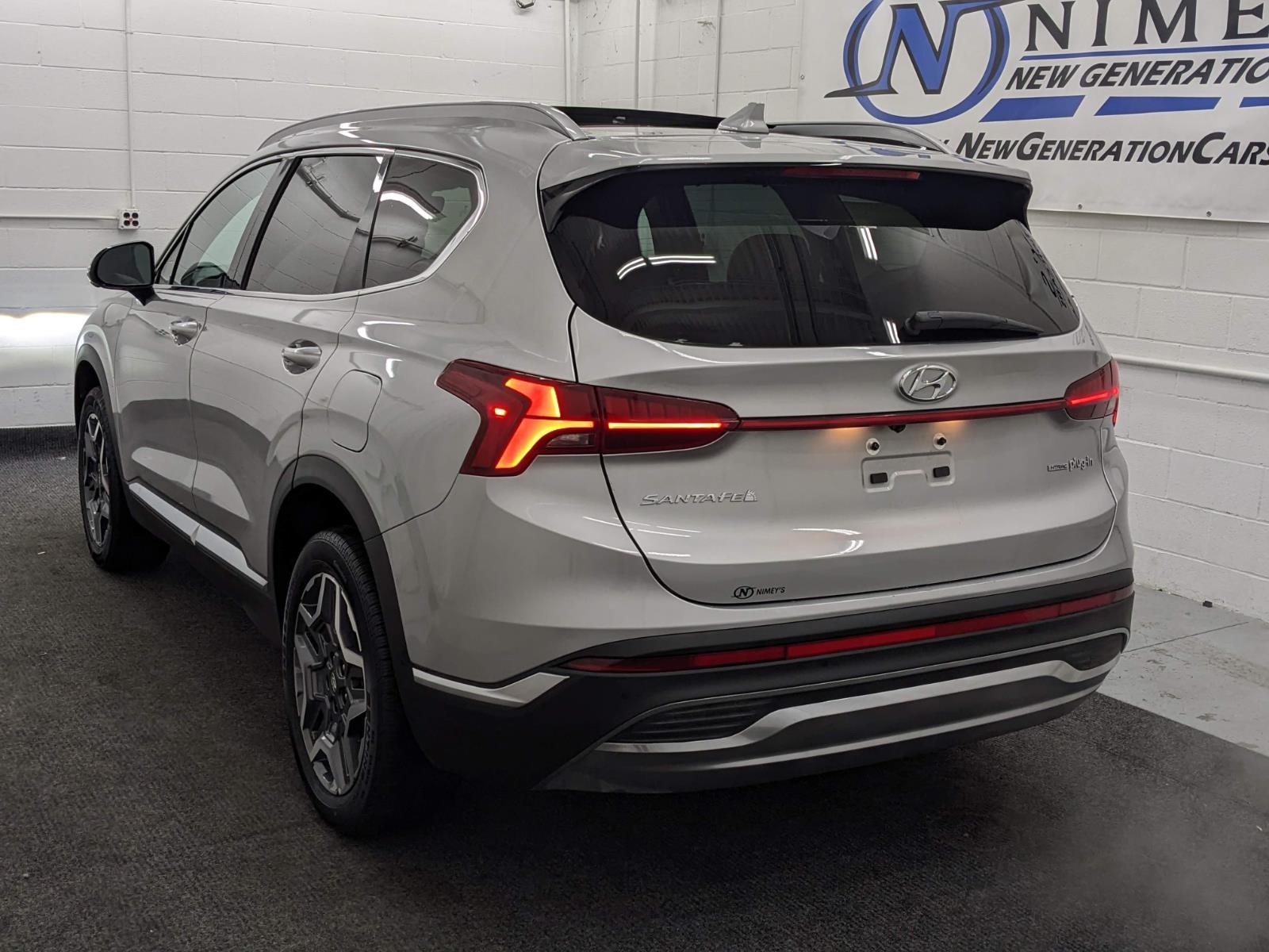 2023 Hyundai Santa Fe Plug-In Hybrid Limited photo 18