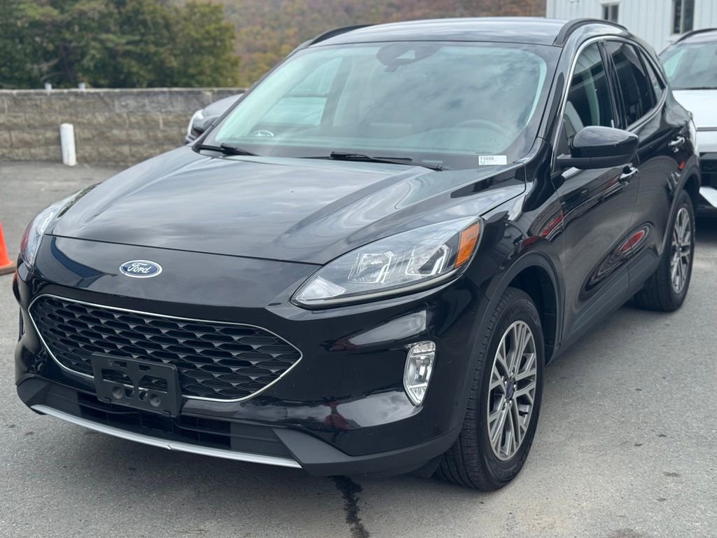 Used 2021 Ford Escape SEL with VIN 1FMCU9CZ0MUA38872 for sale in Forest City, PA