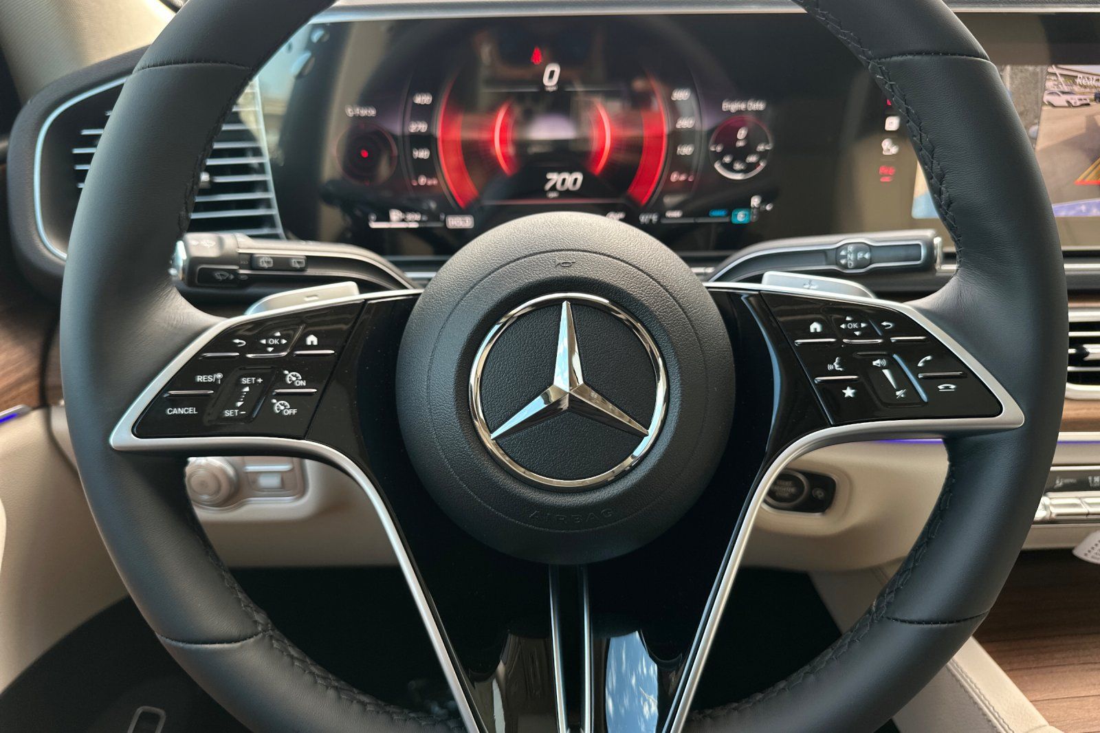 2026 Mercedes Benz GLE 450 4MATIC photo 18