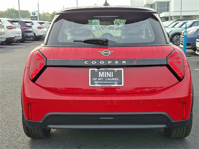 2026 Mini Cooper 2 Door Hardtop Signature photo 5