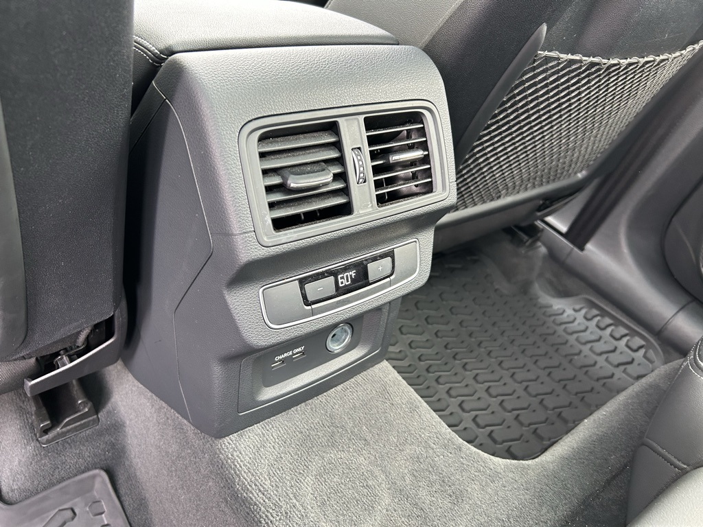 2023 Audi Q5 45 S line Premium photo 23