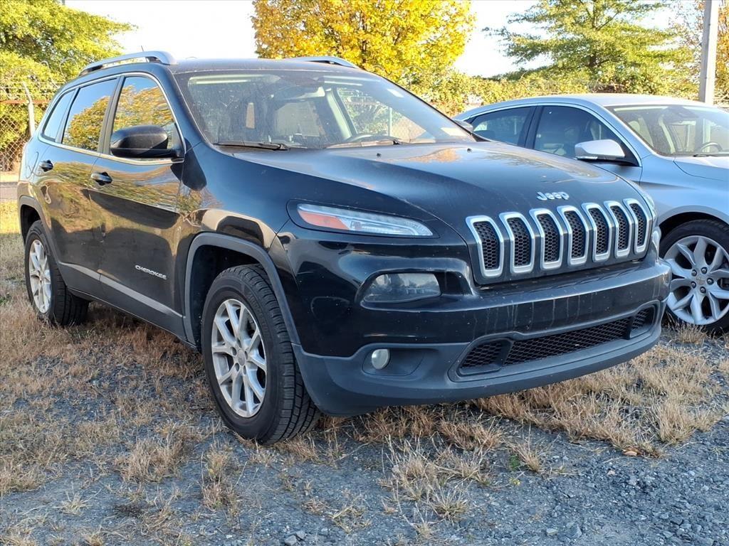 2018 Jeep Cherokee Latitude photo 3